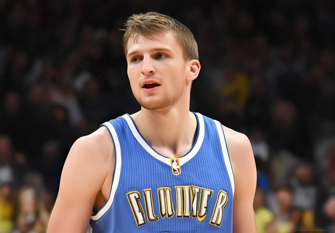 弗拉特科·钱查尔篮网逆袭：斯洛文尼亚前锋化身“白色死神”闪耀NBA